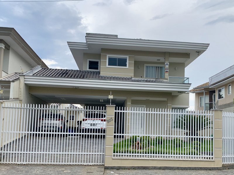 imóvel com 190m² - Floresta - Joinville