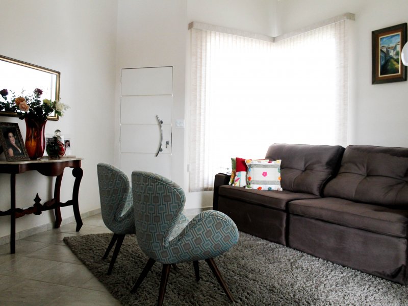 Casa à venda Jardim Novo Mundo com 285m² e 5 quartos por R$ 860.000 - 1463096437-025-1.jpg