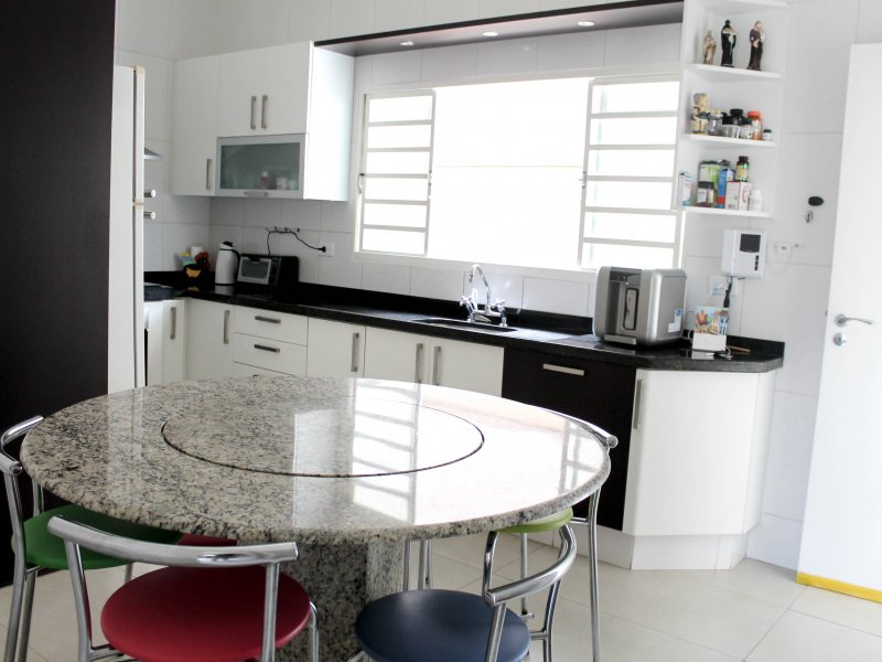 Casa à venda Jardim Novo Mundo com 285m² e 5 quartos por R$ 860.000 - 1485144327-054-1.jpg