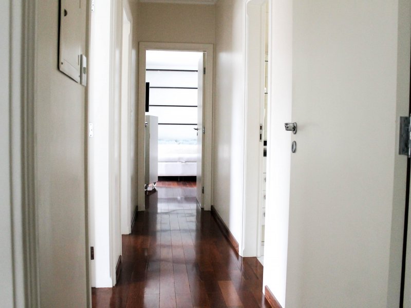 Casa à venda Jardim Novo Mundo com 285m² e 5 quartos por R$ 860.000 - 707003958-038-1.jpg