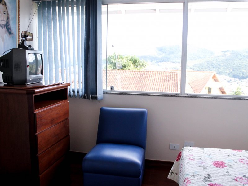 Casa à venda Jardim Novo Mundo com 285m² e 5 quartos por R$ 860.000 - 971721946-015.jpg