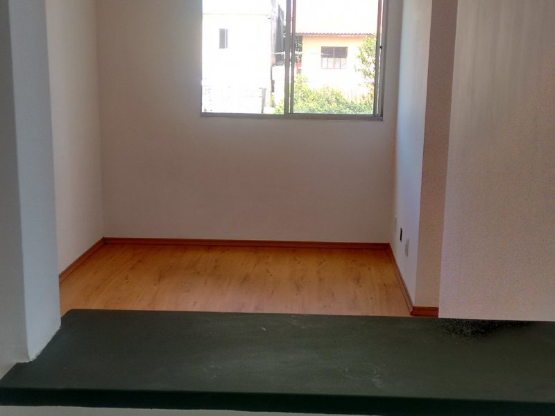Apartamento à venda Bonsucesso com 45m² e 2 quartos por R$ 160.000 - 445865302-img-20161210-102219887-hdr.jpg