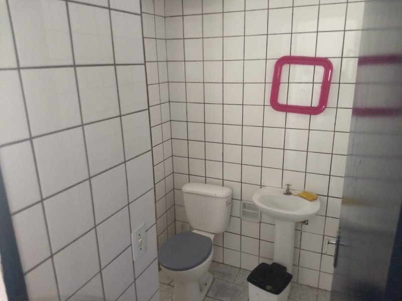Apartamento à venda Guaianases com 50m² e 2 quartos por R$ 75.000 - 1085880207-whatsapp-image-2019-02-04-at-16.jpeg