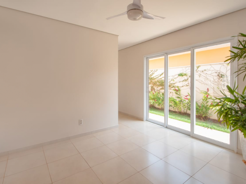 Casa à venda Portal das Araucárias com 300m² e 3 quartos por R$ 1.550.000 - 1408722017-screenshot-20190204-1657242.png