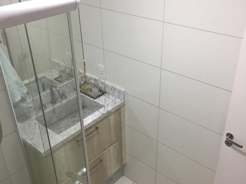 Apartamento à venda Vila Matilde com 60m² e 2 quartos por R$ 450.000 - 805986730-banheiro-4.jpg
