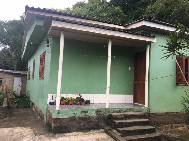 Casa à venda Teresópolis com 70m² e 3 quartos por R$ 95.000 - 786377343-whatsapp-image-2019-02-06-at-10.jpeg