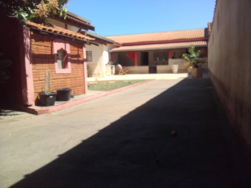 Apartamento à venda Parque Residencial Dom Lafaiete Libânio com 360m² e 3 quartos por R$ 340.000 - 585194731-20180829-114110.jpg