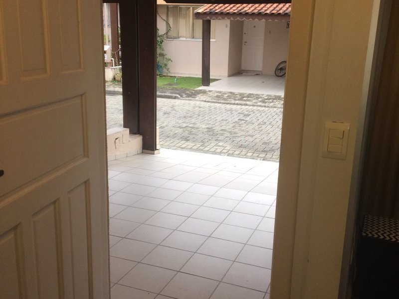 Casa de condomínio à venda Uberaba com 115m² e 3 quartos por R$ 320.000 - 345787596-img-6857.JPG