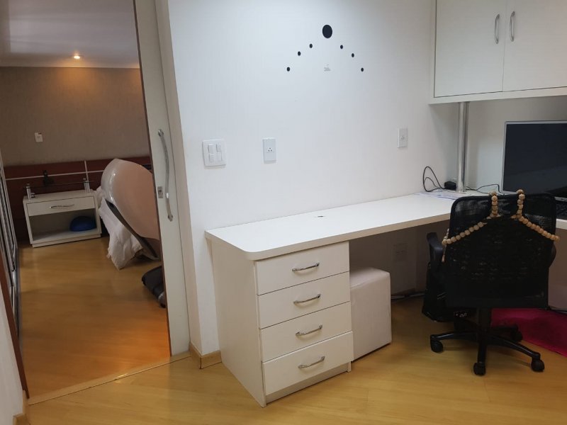 Apartamento à venda Centro Cívico com 210m² e 4 quartos por R$ 985.000 - 1274667183-escritorio2.jpg