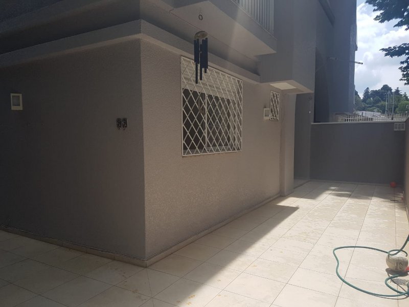 Apartamento à venda Centro Cívico com 210m² e 4 quartos por R$ 985.000 - 664463156-vista-parcial-area-terrea-fundos1.jpg