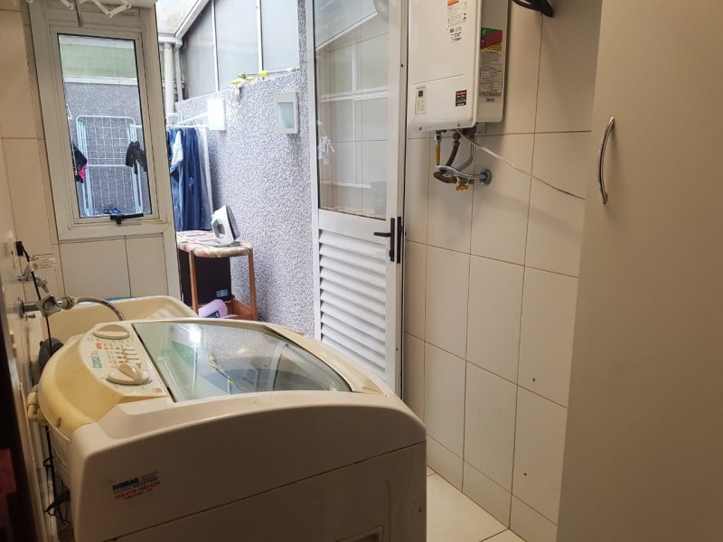 Apartamento à venda Centro Cívico com 210m² e 4 quartos por R$ 985.000 - 709161601-lavanderia.jpg