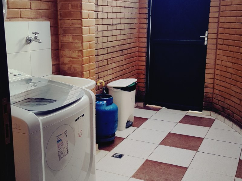 Casa à venda Quiririm com 90m² e 3 quartos por R$ 350.000 - 729467385-20190207-173440.jpg