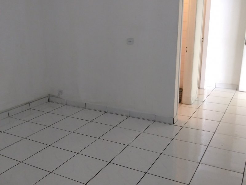 Comercial para alugar Parque Santo Antônio com 98m² e  quartos por R$ 2.500 - 792028093-img-20180221-135226832.jpg
