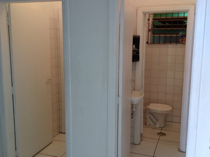 Comercial para alugar Parque Santo Antônio com 98m² e  quartos por R$ 2.500 - 908770649-img-20180221-135157076.jpg