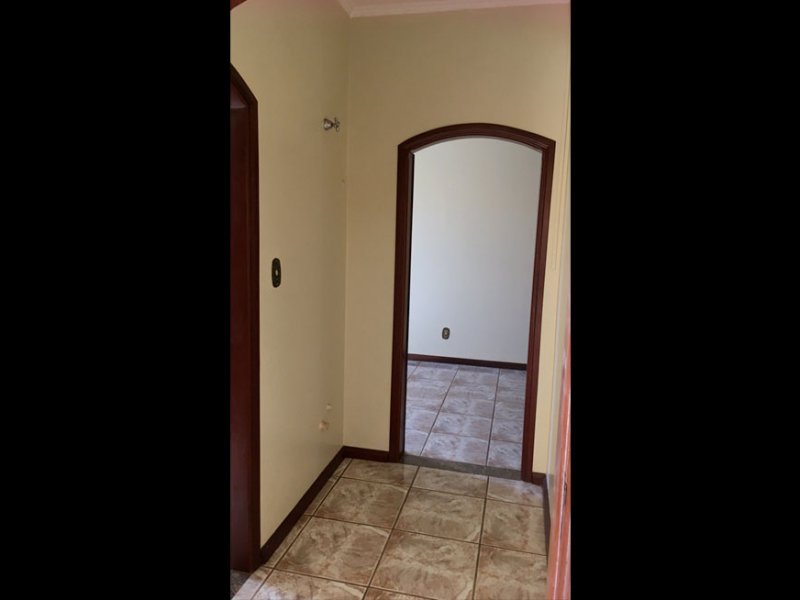 Casa à venda Centro com 310m² e 4 quartos por R$ 800.000 - 1023479708-40.jpg