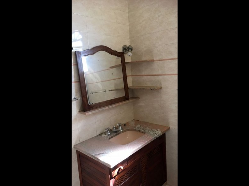 Casa à venda Centro com 310m² e 4 quartos por R$ 800.000 - 1038005459-27.jpg