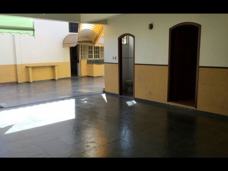 Casa à venda Centro com 310m² e 4 quartos por R$ 800.000 - 125650695-10.jpg