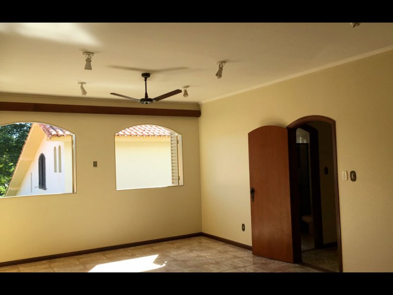 Casa à venda Centro com 310m² e 4 quartos por R$ 800.000 - 145344032-18.jpg