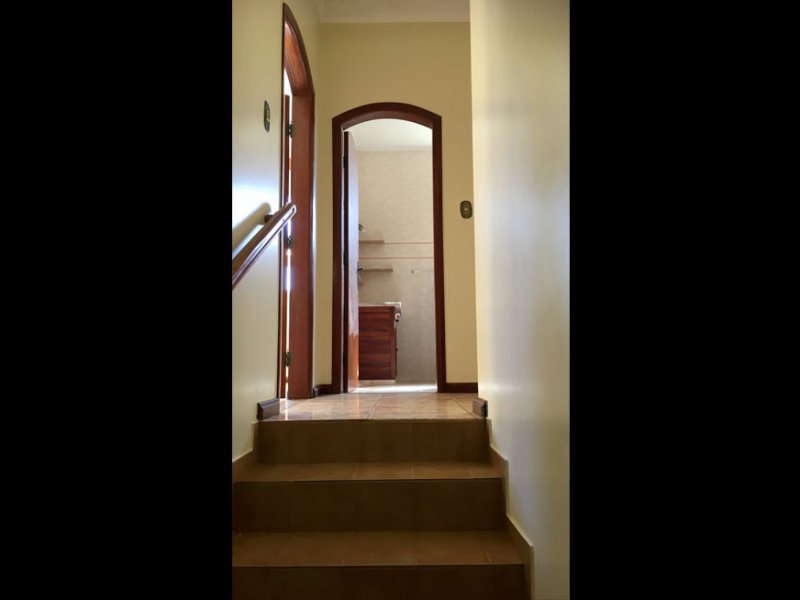 Casa à venda Centro com 310m² e 4 quartos por R$ 800.000 - 1956387012-3.jpg