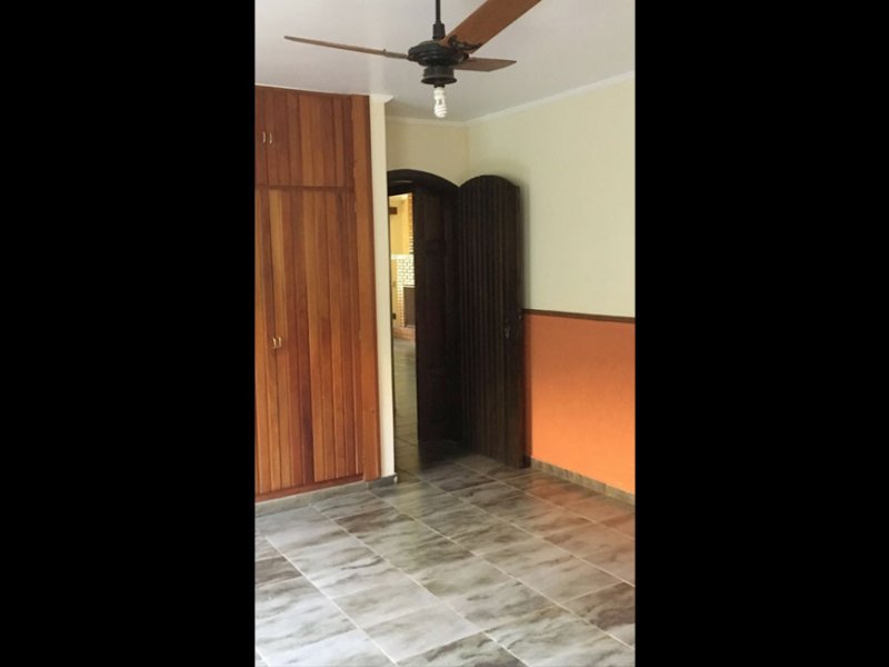 Casa à venda Centro com 310m² e 4 quartos por R$ 800.000 - 693465741-44.jpg