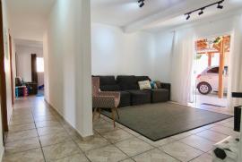 Casa à venda Praia de Armação do Itapocorói com 420m² - 8 dormitórios -  vagas - R$ 1.700.000 - 83417311-img-5540.jpg