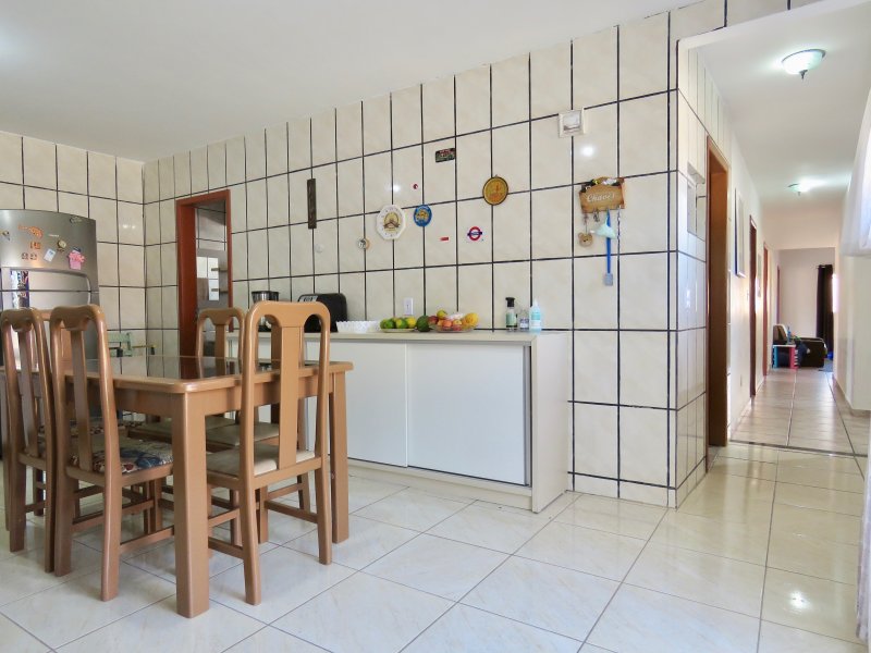 Casa à venda Praia de Armação do Itapocorói com 420m² e 8 quartos por R$ 1.700.000 - 1582614800-img-5547.jpg