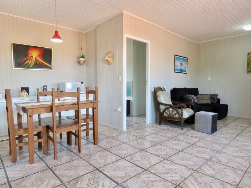 Casa à venda Praia de Armação do Itapocorói com 420m² e 8 quartos por R$ 1.700.000 - 1859919250-img-5581.jpg