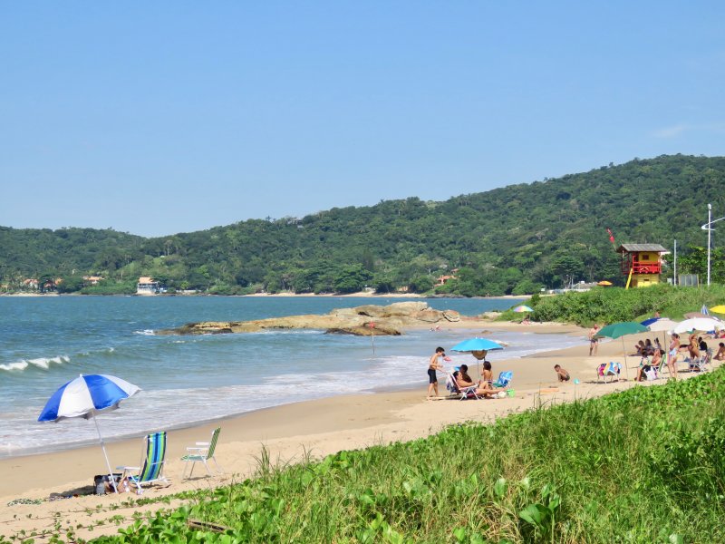 Casa à venda Praia de Armação do Itapocorói com 420m² e 8 quartos por R$ 1.700.000 - 598311969-img-5666.jpg