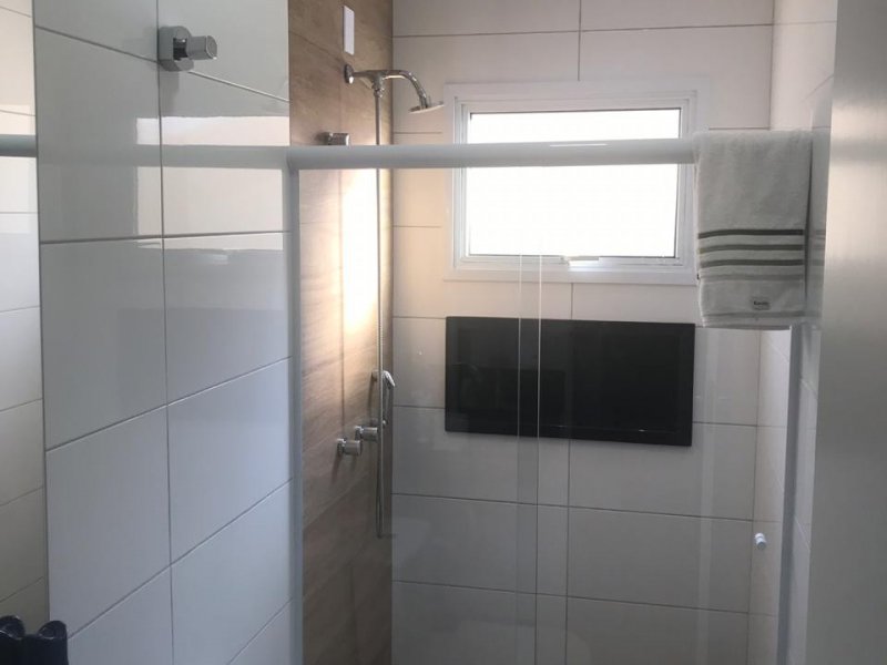 Casa à venda Jardim Roseira com 141m² e 3 quartos por R$ 580.000 - 1526586831-33bf642d-9f40-413f-8873-8279da12f40c.jpg