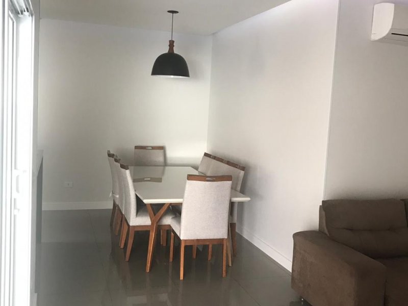 Casa à venda Jardim Roseira com 141m² e 3 quartos por R$ 580.000 - 532003201-5ef3b5ff-f78c-41c1-a58a-d02251965d05.jpg