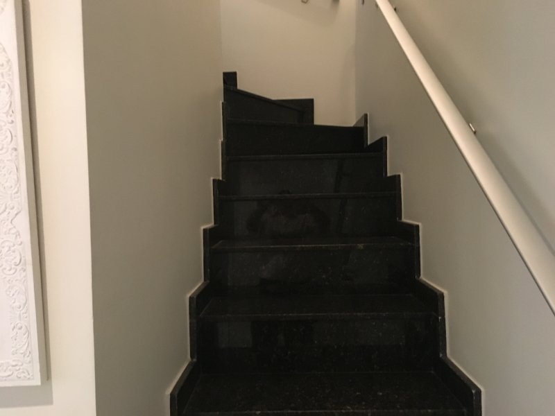Casa de condomínio à venda Vila Gumercindo com 98m² e 3 quartos por R$ 780.000 - 1708258583-14-escada.JPG