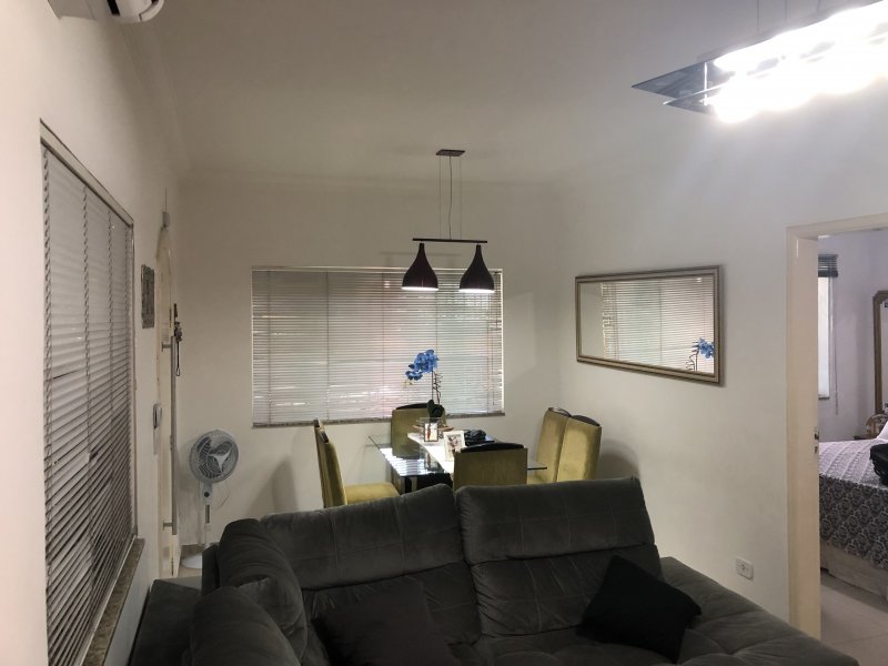 Casa à venda Vila Galvão com 300m² e 3 quartos por R$ 850.000 - 2053643944-9a35992e-e2d9-4a09-a72e-3793e39599ca.jpeg