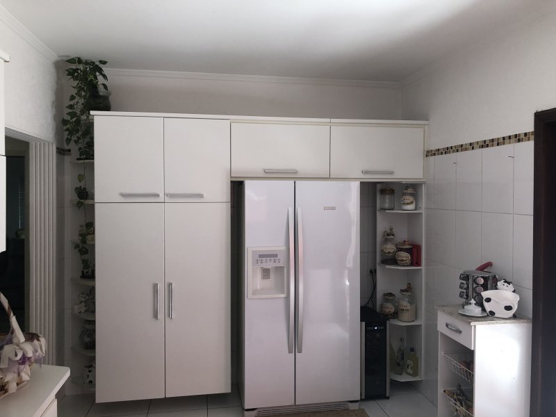 Casa à venda Vila Galvão com 300m² e 3 quartos por R$ 850.000 - 241566042-992e59f6-1e5f-4530-ac3e-dfe1bed7978a.jpeg