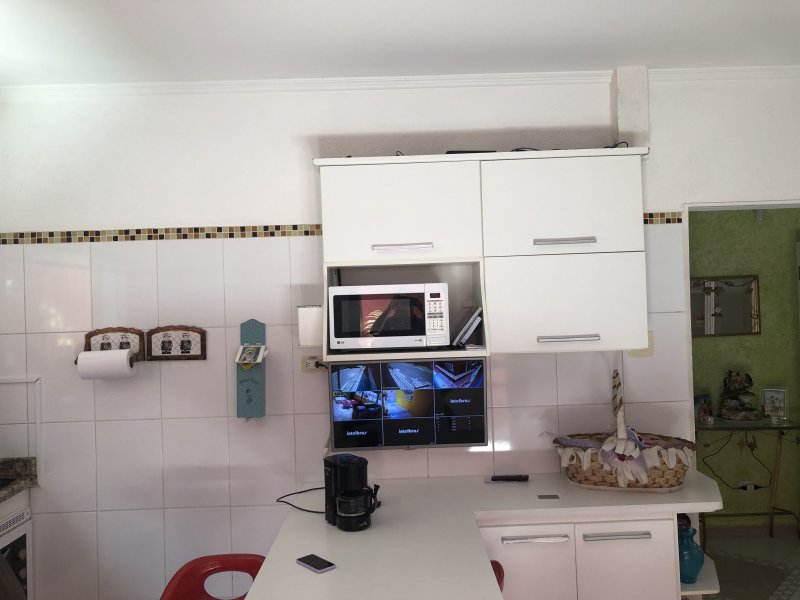Casa à venda Vila Galvão com 300m² e 3 quartos por R$ 850.000 - 396501591-65e8ce5e-5028-4915-b8ff-121e5e908f6d.jpeg