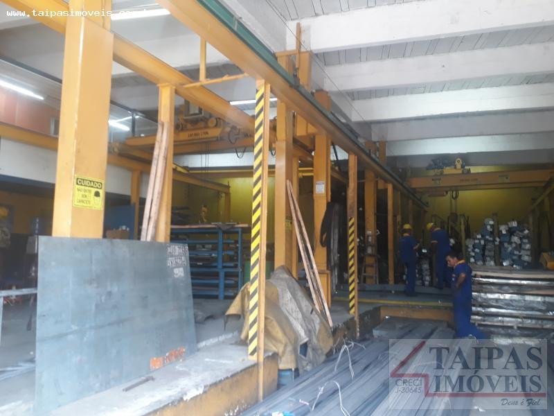 Comercial à venda Parque Panamericano com 990m² e  quartos por R$ 1.700.000 - 735380340-ef18b5d4-1266-4431-8ae0-bdf2394689e7.jpeg