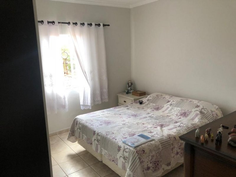 Apartamento à venda Centro com 110m² e 4 quartos por R$ 417.700 - 1788710592-whatsapp-image-2019-02-09-at-15.jpeg