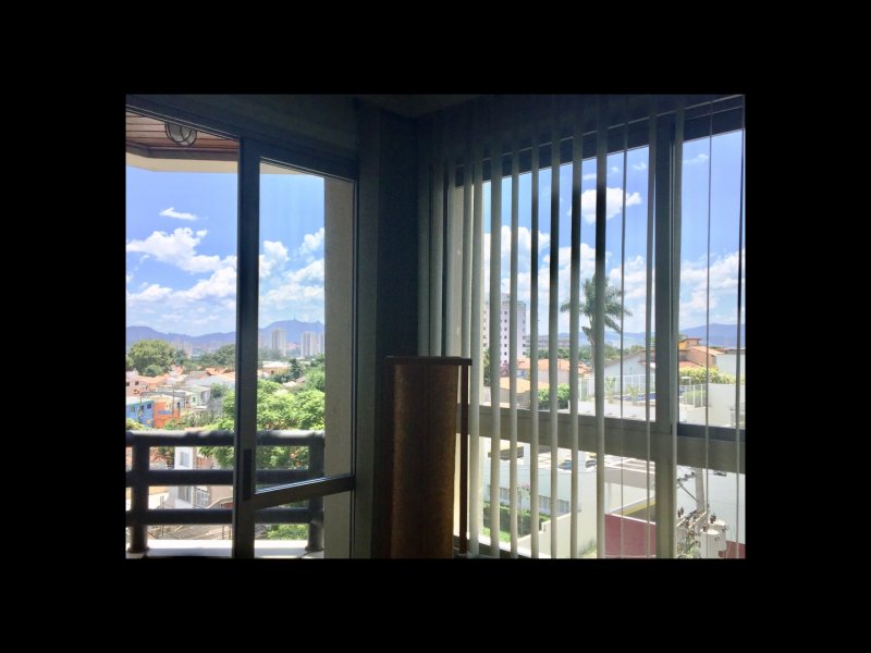 Apartamento à venda Alto da Lapa com 84m² e 3 quartos por R$ 700.000 - 1234644837-11salas-sacada.JPG