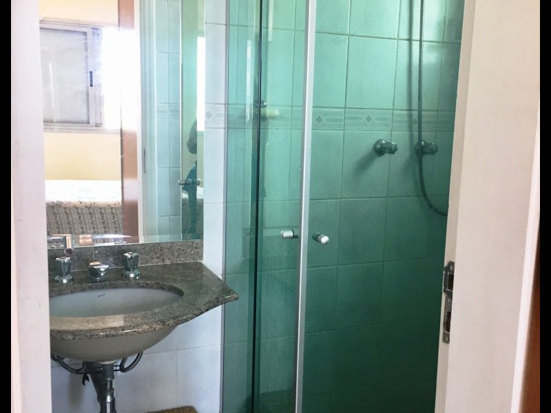 Apartamento à venda Alto da Lapa com 84m² e 3 quartos por R$ 700.000 - 2029475144-21banheiro-suite.JPG