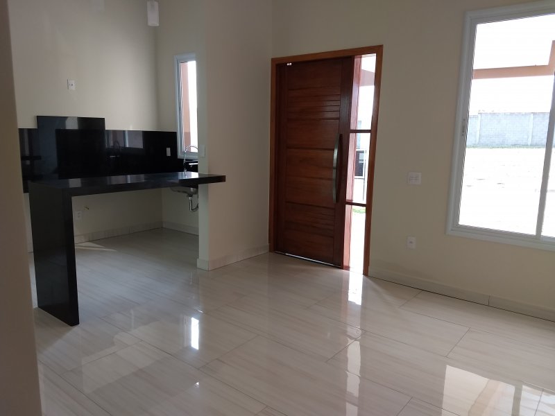 Casa de condomínio à venda Park Real com 120m² e 3 quartos por R$ 450.000 - 494094848-img-20180724-144106256.jpg