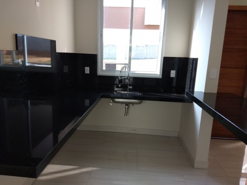 Casa de condomínio à venda Park Real com 120m² e 3 quartos por R$ 450.000 - 566795406-img-20180724-144129171.jpg