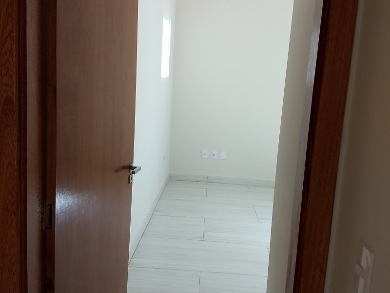 Casa de condomínio à venda Park Real com 120m² e 3 quartos por R$ 450.000 - 976953271-img-20180724-144311418.jpg