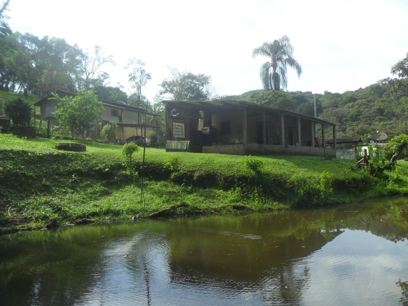 Chácara para alugar Sítio do Camargo com 10m² e 3 quartos por R$ 250.000 - 1891749394-sam-0090.JPG
