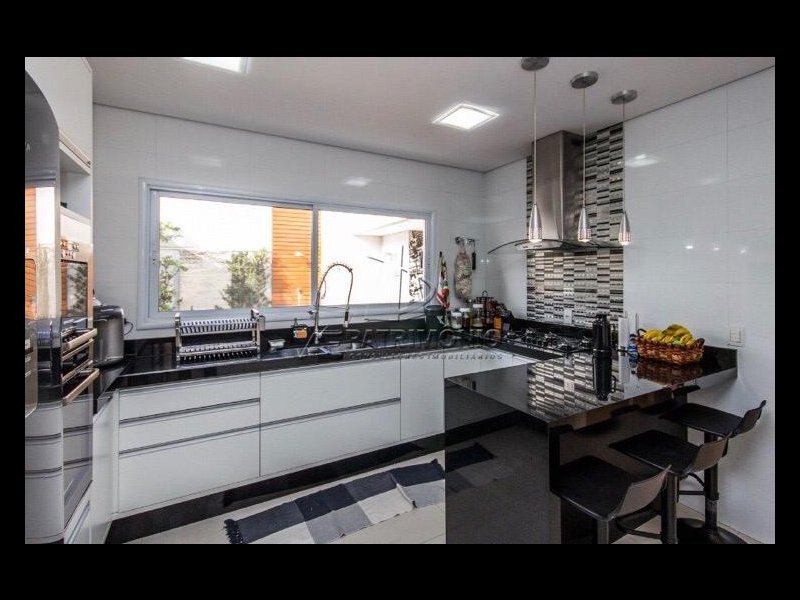 Casa de condomínio à venda Chácaras Reunidas São Jorge com 240m² e 3 quartos por R$ 1.200.000 - 1294733291-photo-2018-12-11-11-41-20-copia-12.jpg