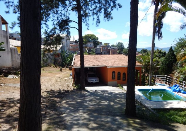 imóvel com 1000m²