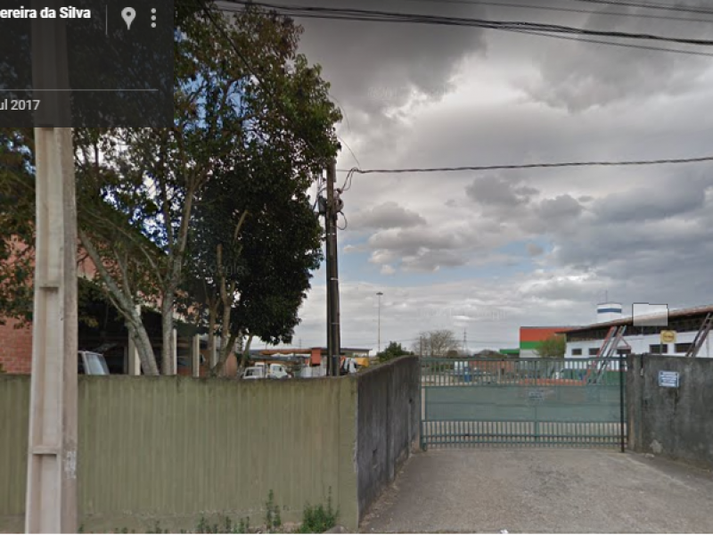 imóvel com 2500m² - Uberaba - Curitiba