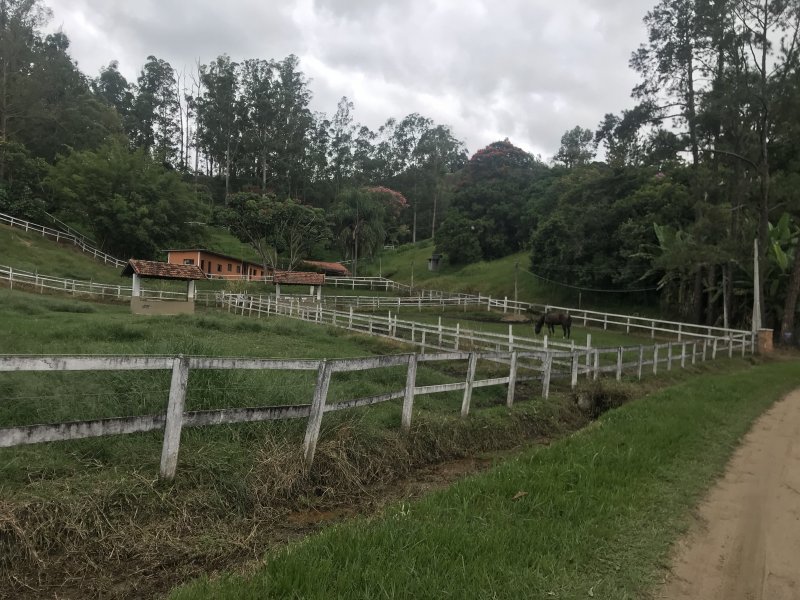 Chácara à venda Condomínio Lagoinha com 600m² e 4 quartos por R$ 1.400.000 - 756706155-005d0a3e-8531-4721-8a53-ab96c8d35aa9.jpeg