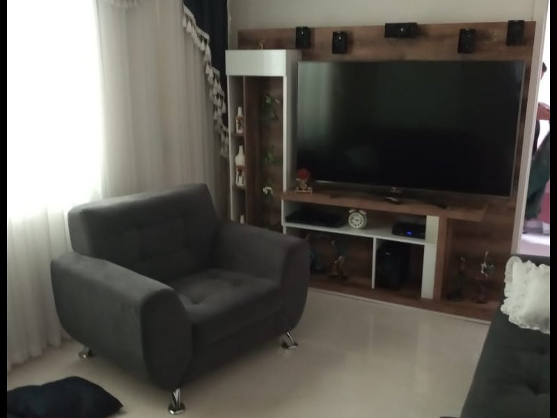 Casa à venda Vila Falchi com 237m² e 3 quartos por R$ 450.000 - 756238601-800x600-2017702237-img-20200608-wa0008.jpg