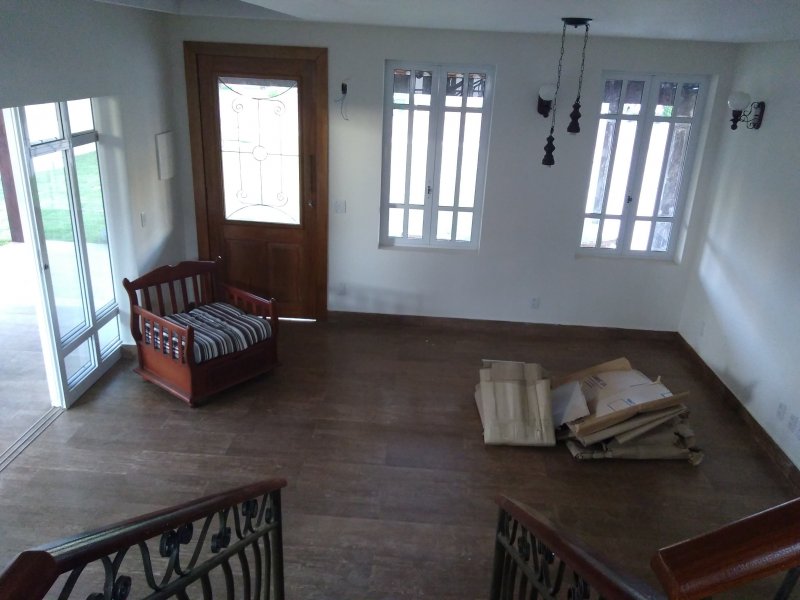 Casa de condomínio à venda Jardins Lisboa com 273m² e 4 quartos por R$ 1.000.000 - 1987447885-img-20180514-172637836.jpg