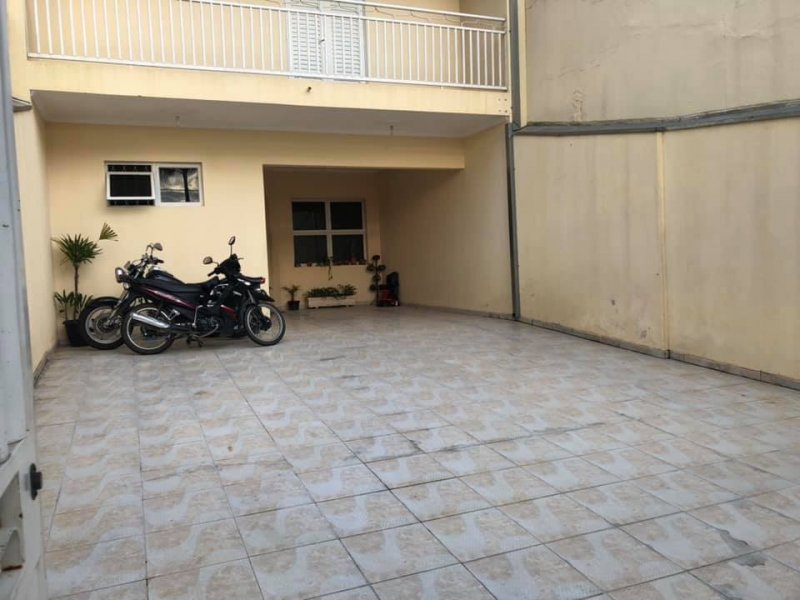 Casa à venda Vila leis  com 250m² e 4 quartos por R$ 490 - 1996857046-47d4a428-a60d-4911-ab4a-96521f5c7df9.jpeg