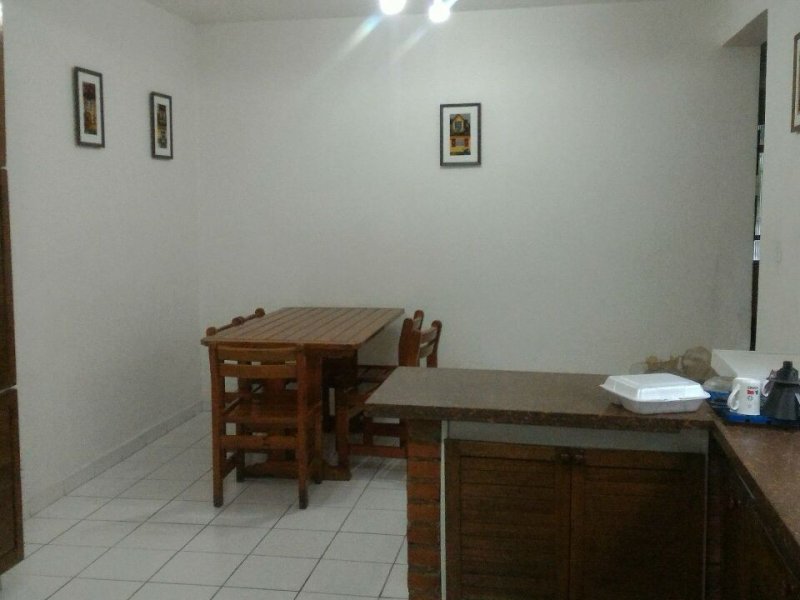 Casa à venda Vila Firmiano Pinto com 230m² e 3 quartos por R$ 850.000 - 1405748772-a23ca2b2-6bbb-45f1-8934-300387fdaa77.jpeg